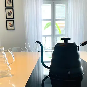 https://modern-apartment-in-the-city-centre-la-alameda.es-andalucia.com