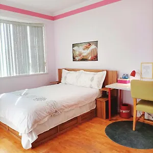 Warm Homestay Vancouver